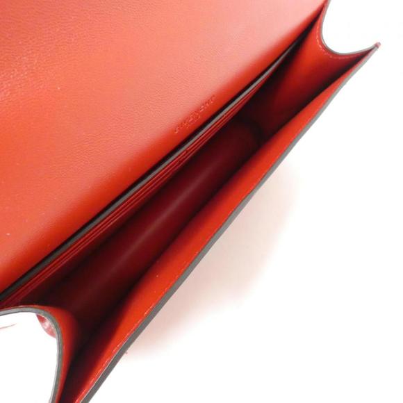 Givenchy GV3 Leather Shoulder Bag - Picture 6 of 7